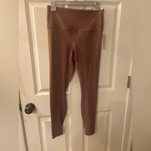 NWT Women’s All in Motion Leggings Size Medium